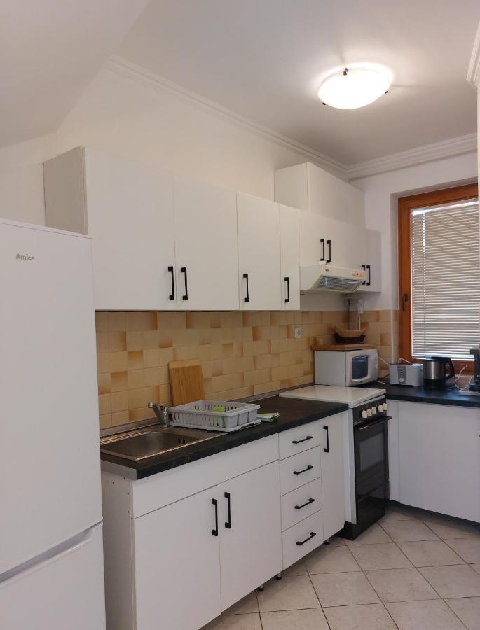 Apartmancentrum Gyula Exterior foto